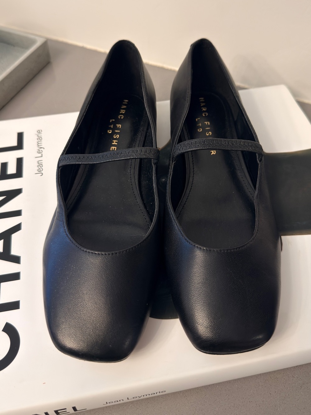 Marc Fisher LTD Black Leather Mary Jane Ballet Flats Size 6.5M